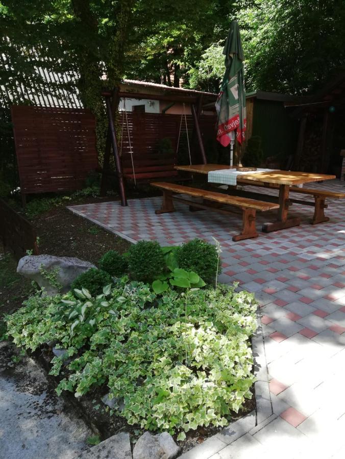 Holiday Home Mreznica Gornji Zvečaj Exteriér fotografie